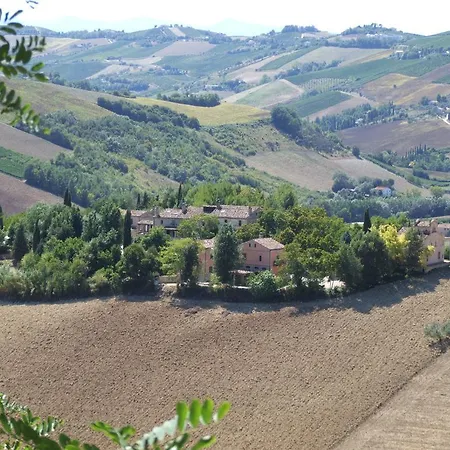 Lantgård La Campana Montefiore dellʼAso