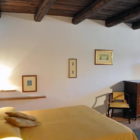 La Campana Montefiore dellʼAso