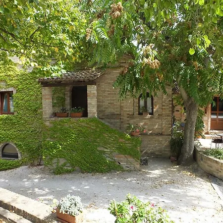 La Campana Vakantieboerderij Montefiore dellʼAso