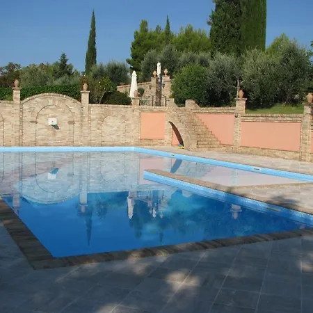 Lantgård La Campana